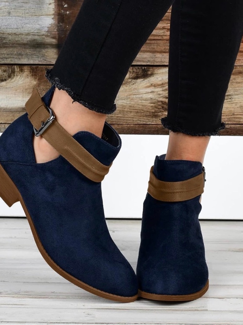 Women’s Suede Navy Ankle Boot with Brown Buckle Strap sz 11